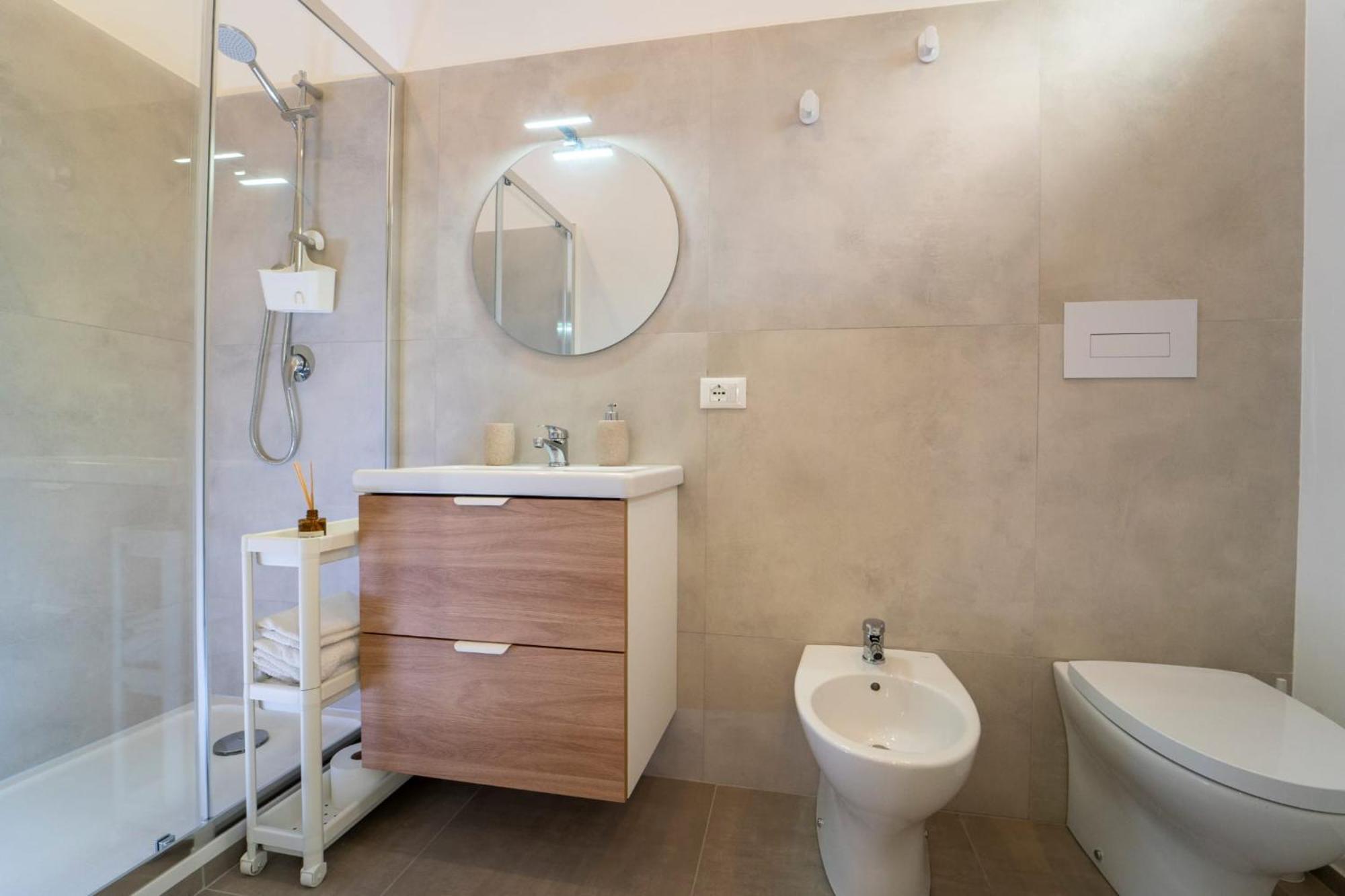 Mameri Central Rooms 卡斯泰拉马莱 外观 照片